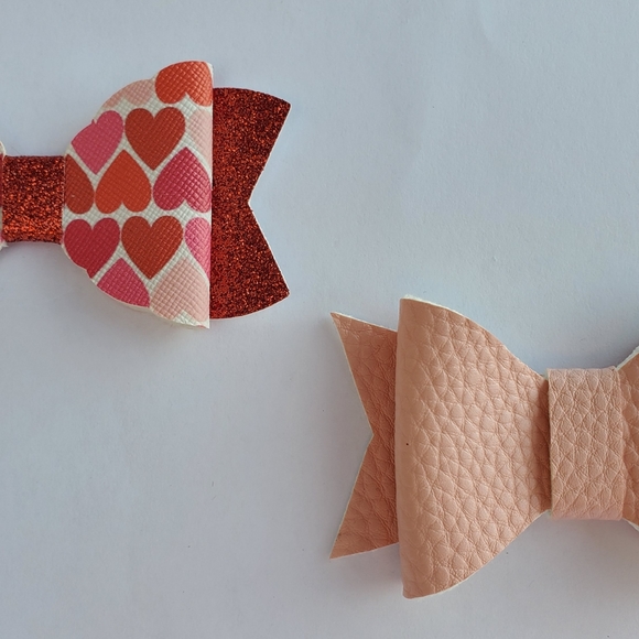 Red and Pink Bow Set - Picture 1 of 3